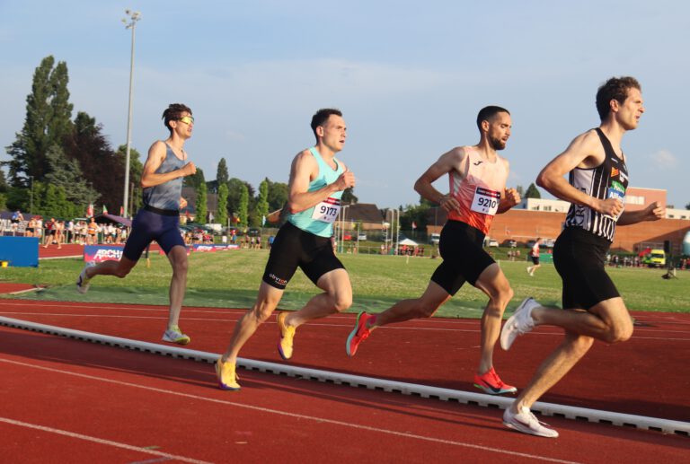 1500m PR na een moeizame start van het baanseizoen